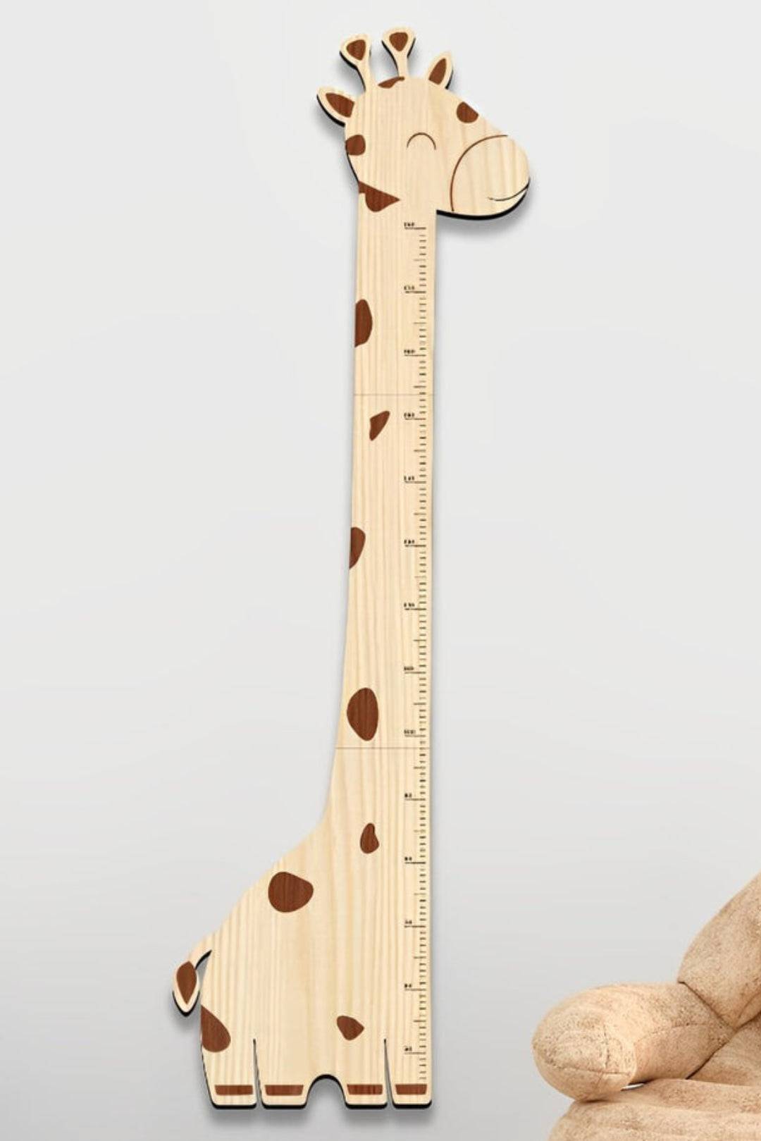 Personalized wooden giraffe growth chart height ruler for kids, perfect for decoration and measuring height.